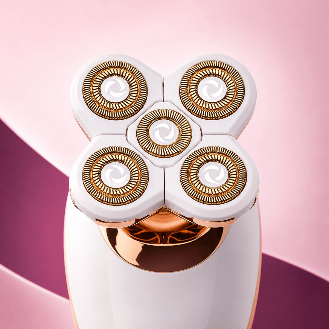 Close-up of the Veloura Premium five-head rotary cutter unit